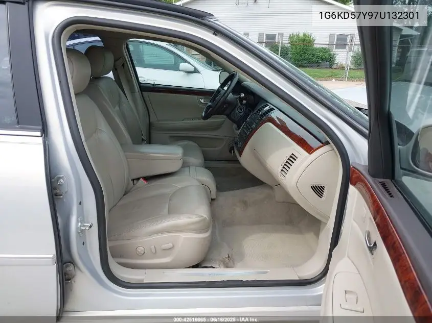 2007 Cadillac Dts Luxury I VIN: 1G6KD57Y97U132301 Lot: 42516665