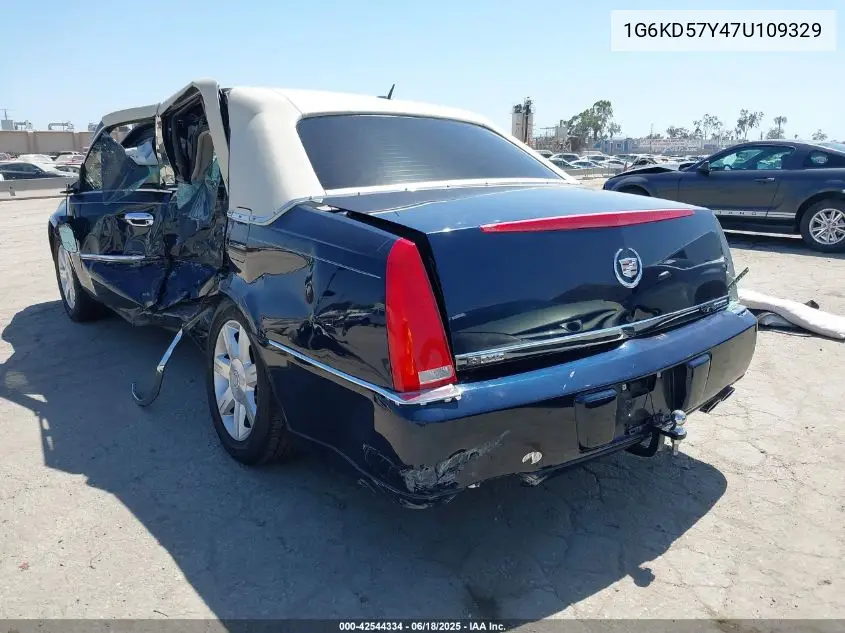 2007 Cadillac Dts V8 VIN: 1G6KD57Y47U109329 Lot: 42544334