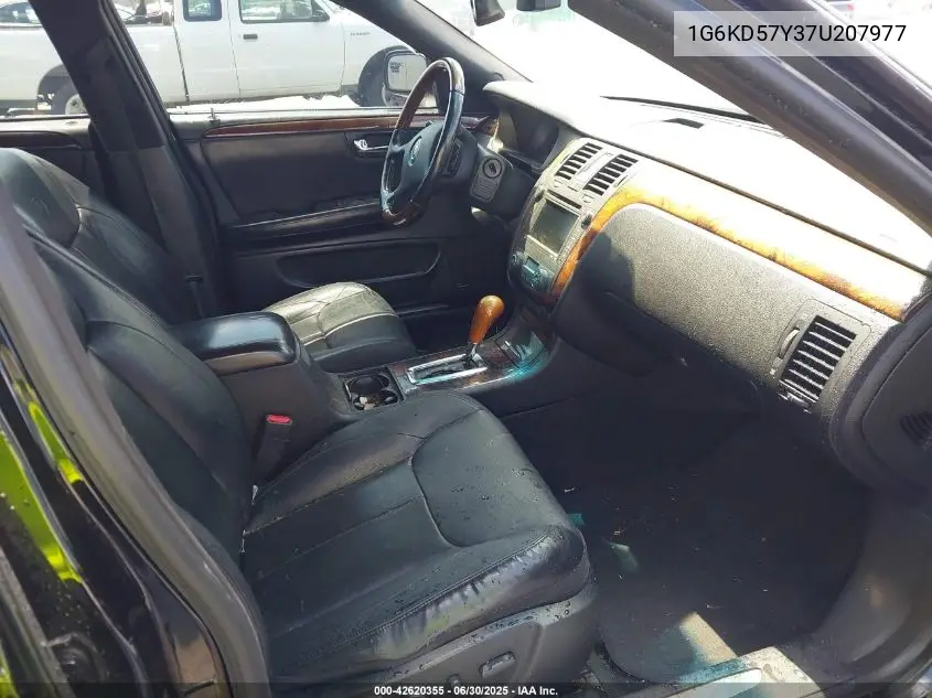 2007 Cadillac Dts Luxury Ii VIN: 1G6KD57Y37U207977 Lot: 42620355