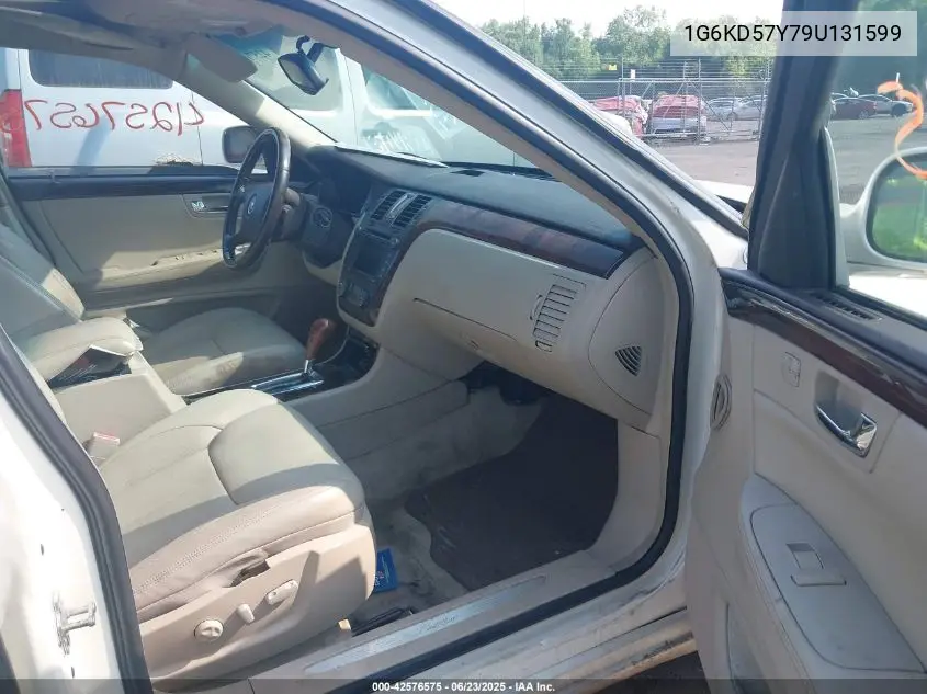 2009 Cadillac Dts 1Sc VIN: 1G6KD57Y79U131599 Lot: 42576575