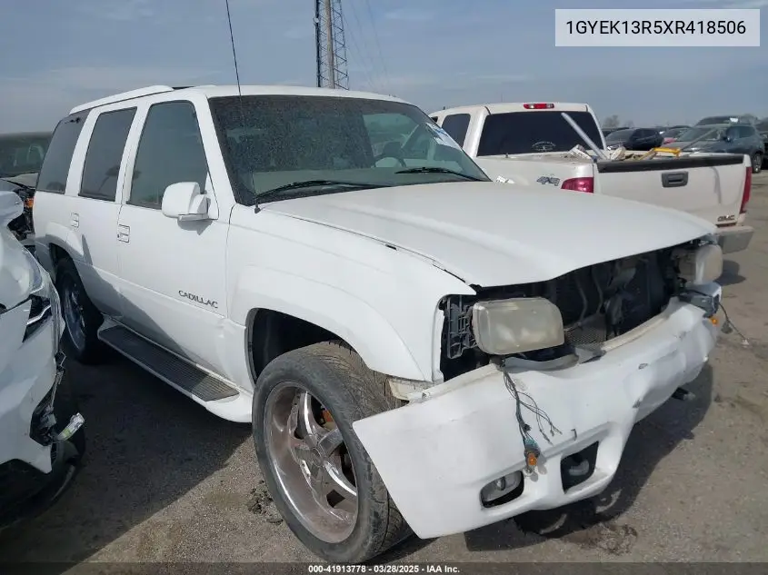 1999 Cadillac Escalade Standard VIN: 1GYEK13R5XR418506 Lot: 41913778