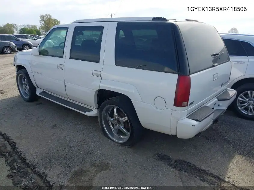 1999 Cadillac Escalade Standard VIN: 1GYEK13R5XR418506 Lot: 41913778