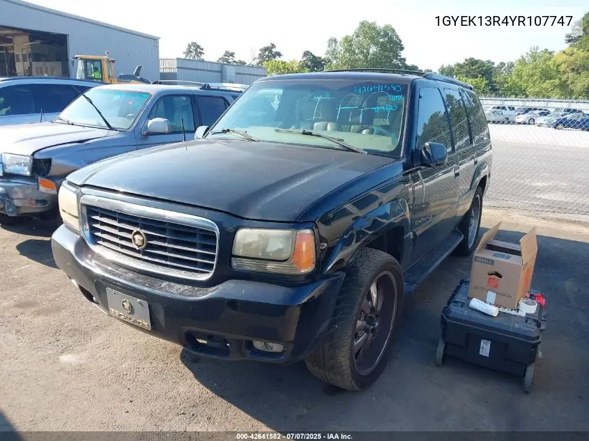 2000 Cadillac Escalade Standard VIN: 1GYEK13R4YR107747 Lot: 42641582