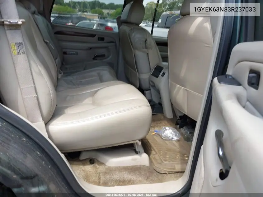 2003 Cadillac Escalade Standard VIN: 1GYEK63N83R237033 Lot: 42604276