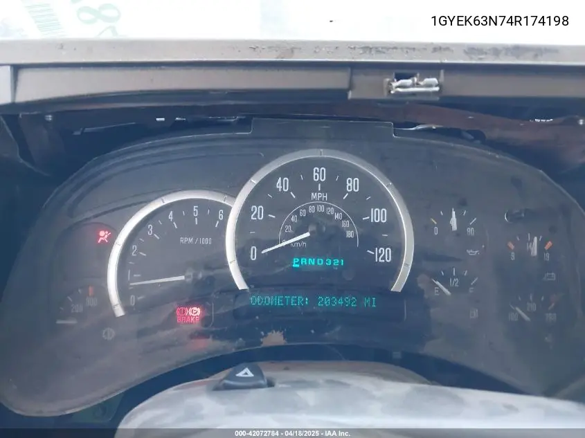 2004 Cadillac Escalade Standard VIN: 1GYEK63N74R174198 Lot: 42072784