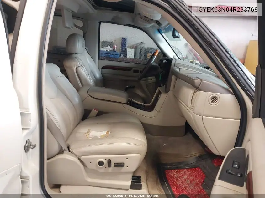2004 Cadillac Escalade Standard VIN: 1GYEK63N04R233768 Lot: 42250616