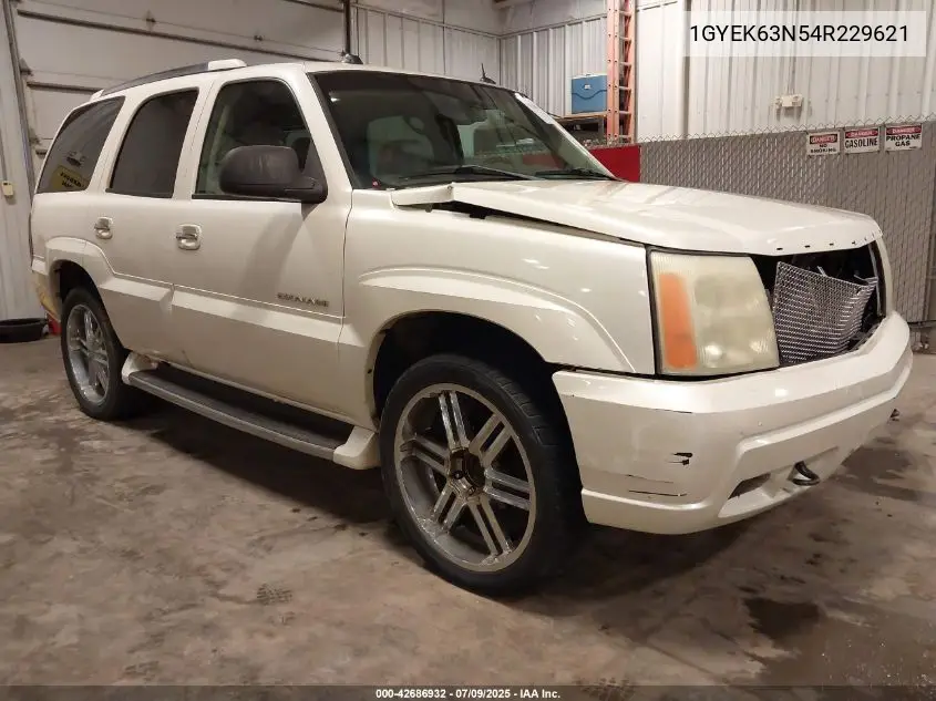 2004 Cadillac Escalade Standard VIN: 1GYEK63N54R229621 Lot: 42686932