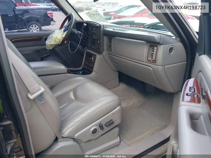 2004 Cadillac Escalade Standard VIN: 1GYEK63NX4R198723 Lot: 42699272
