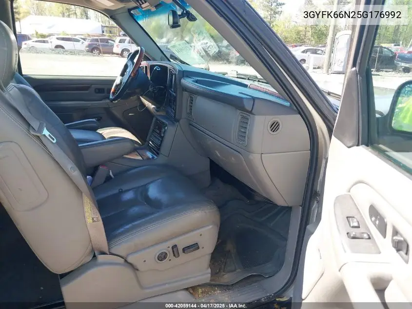 2005 Cadillac Escalade Esv Standard VIN: 3GYFK66N25G176992 Lot: 42059144