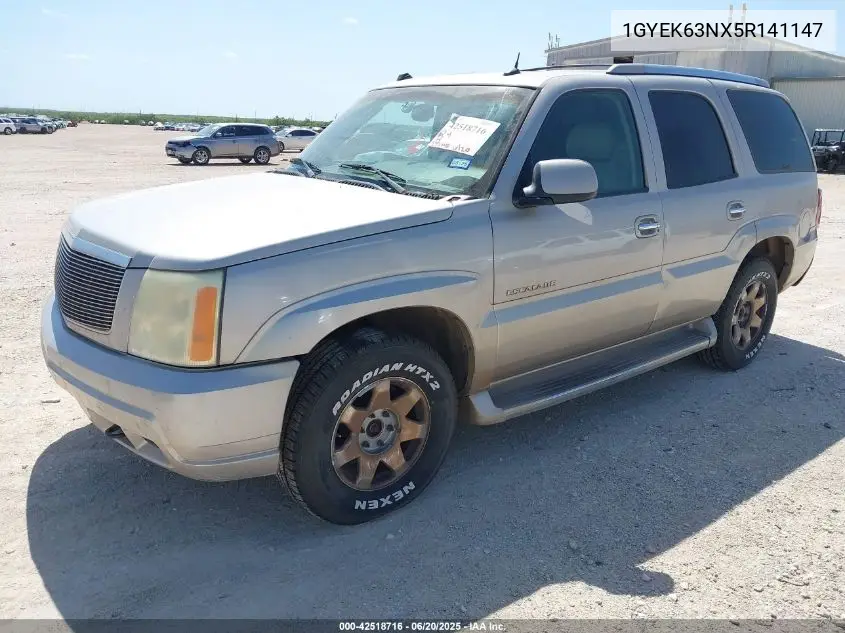 2005 Cadillac Escalade Standard VIN: 1GYEK63NX5R141147 Lot: 42518716