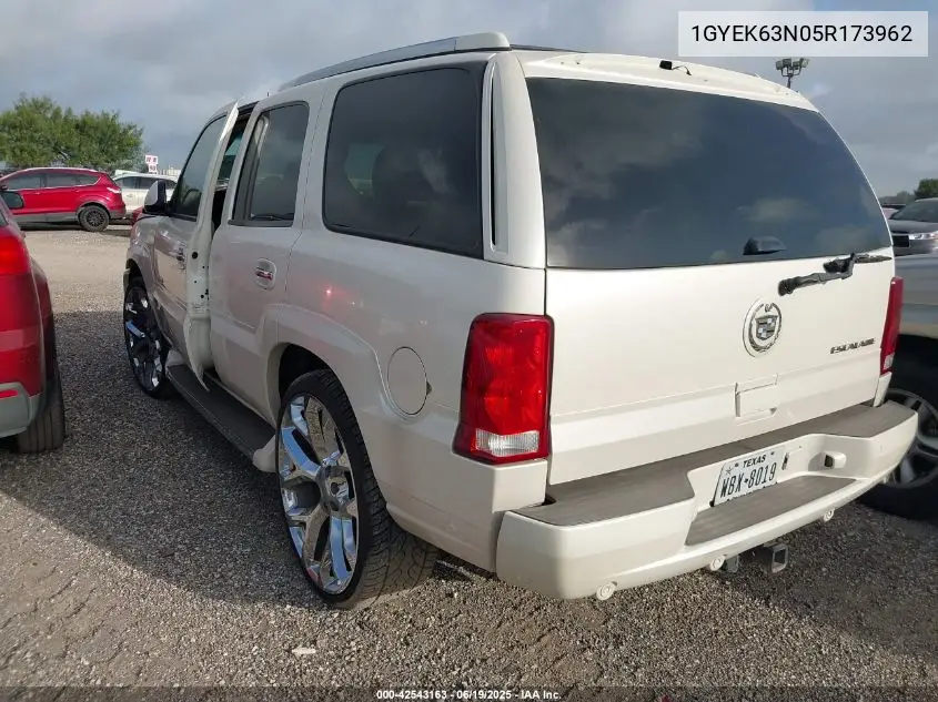 2005 Cadillac Escalade Standard VIN: 1GYEK63N05R173962 Lot: 42543163
