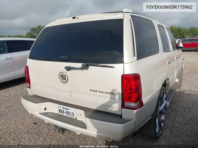 2005 Cadillac Escalade Standard VIN: 1GYEK63N05R173962 Lot: 42543163