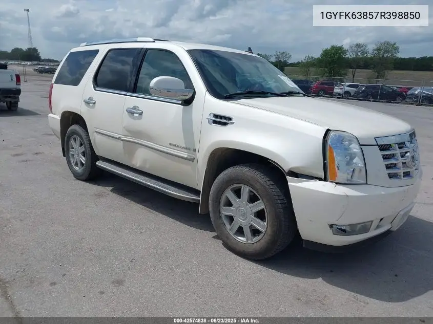 2007 Cadillac Escalade Standard VIN: 1GYFK63857R398850 Lot: 42574838