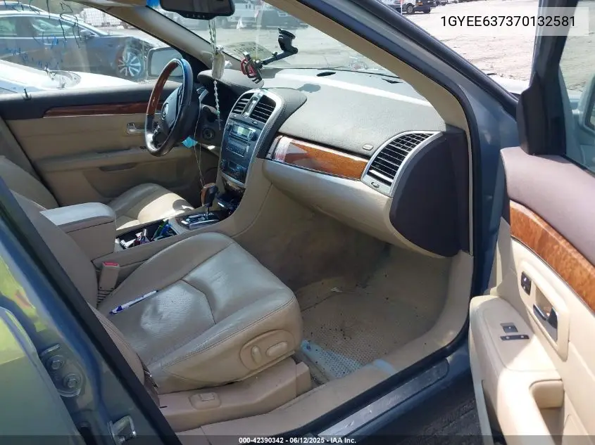 2007 Cadillac Srx V6 VIN: 1GYEE637370132581 Lot: 42390342