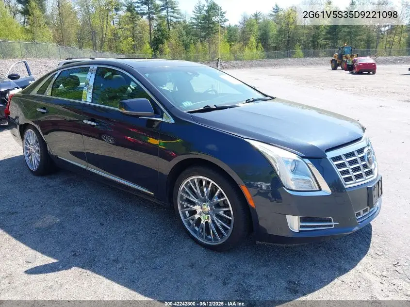 2013 Cadillac Xts Platinum VIN: 2G61V5S35D9221098 Lot: 42242800