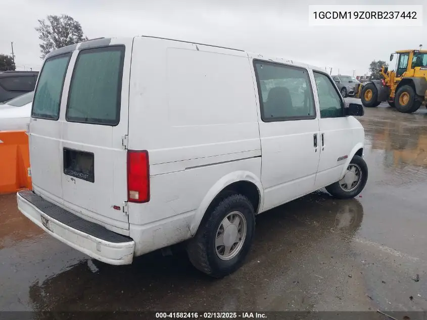 1994 Chevrolet Astro VIN: 1GCDM19Z0RB237442 Lot: 41582416