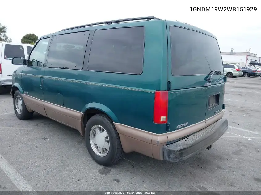 1998 Chevrolet Astro VIN: 1GNDM19W2WB151929 Lot: 42160979