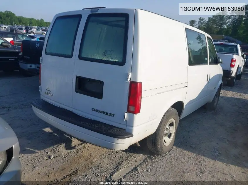 1998 Chevrolet Astro VIN: 1GCDM19W6WB163980 Lot: 42172509