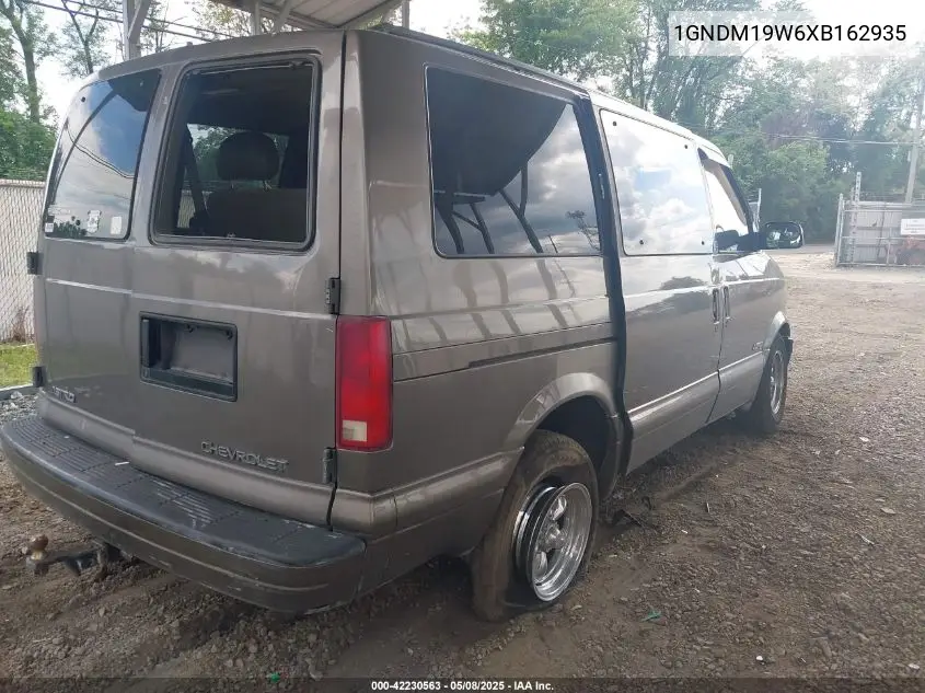 1999 Chevrolet Astro VIN: 1GNDM19W6XB162935 Lot: 42230563