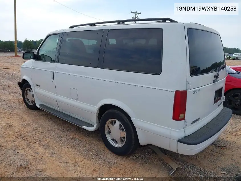 2000 Chevrolet Astro VIN: 1GNDM19WXYB140258 Lot: 42459847