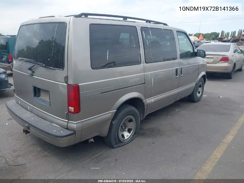 2002 Chevrolet Astro Ls VIN: 1GNDM19X72B141366 Lot: 42644316