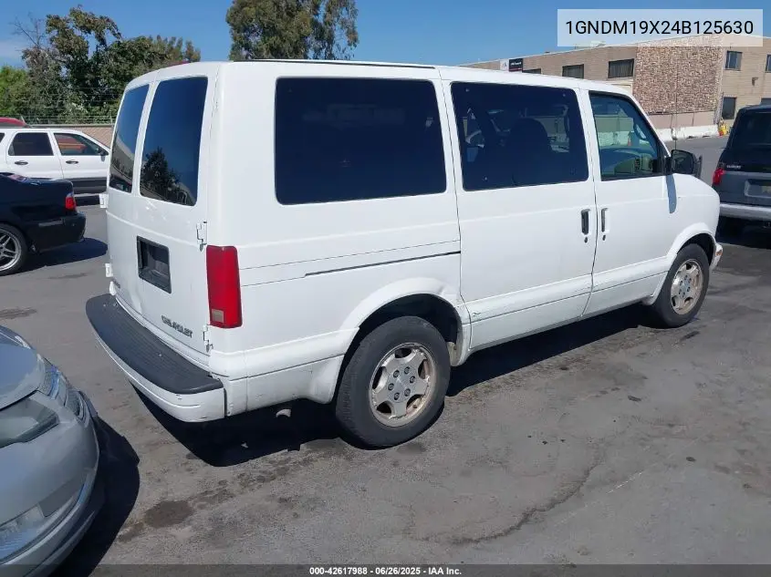 2004 Chevrolet Astro VIN: 1GNDM19X24B125630 Lot: 42617988