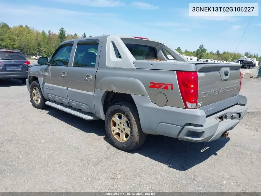 2002 Chevrolet Avalanche 1500 VIN: 3GNEK13T62G106227 Lot: 42257111