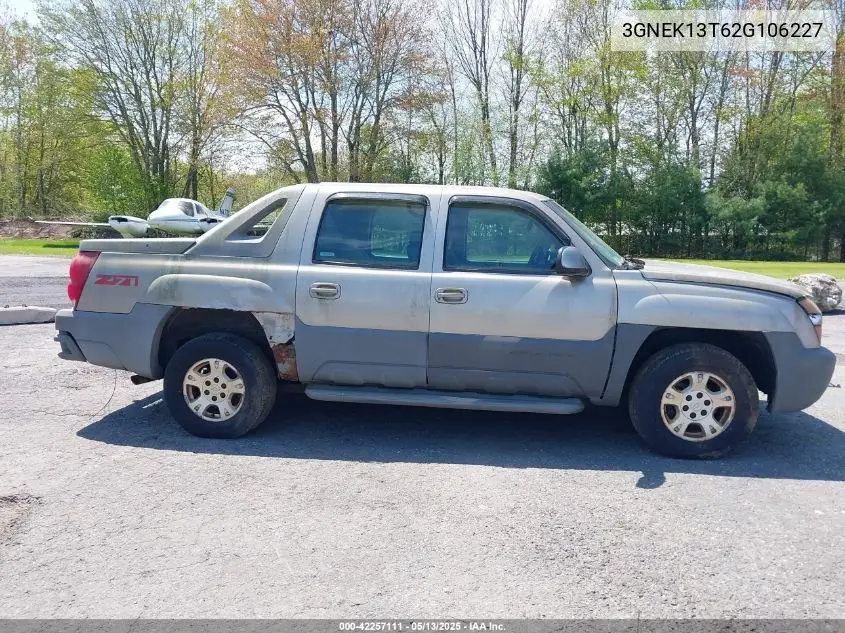 2002 Chevrolet Avalanche 1500 VIN: 3GNEK13T62G106227 Lot: 42257111