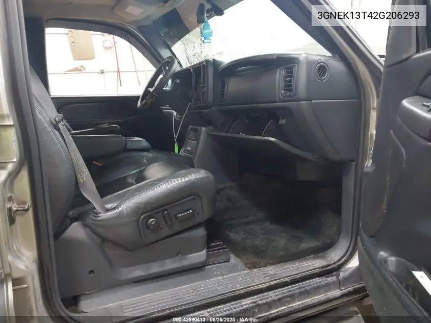 2002 Chevrolet Avalanche K1500 VIN: 3GNEK13T42G206293 Lot: 42590413