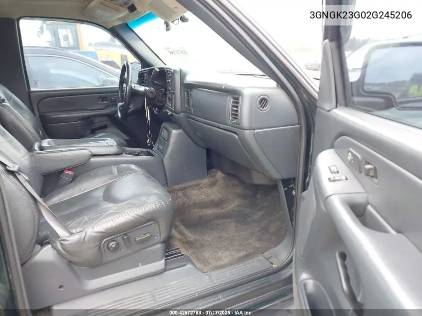 2002 Chevrolet Avalanche 2500 VIN: 3GNGK23G02G245206 Lot: 42672788