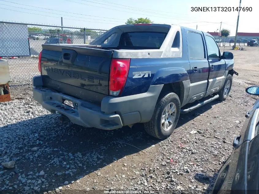 2002 Chevrolet Avalanche 1500 VIN: 3GNEK13T32G147690 Lot: 42811424
