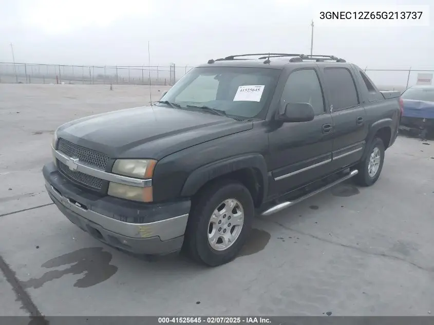 2005 Chevrolet Avalanche 1500 Z66 VIN: 3GNEC12Z65G213737 Lot: 41525645