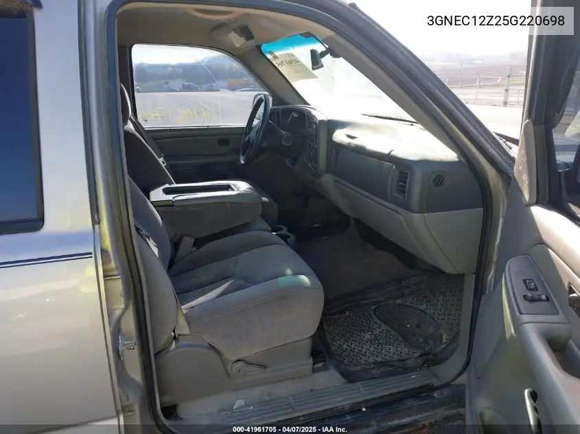 2005 Chevrolet Avalanche 1500 Ls VIN: 3GNEC12Z25G220698 Lot: 41961705