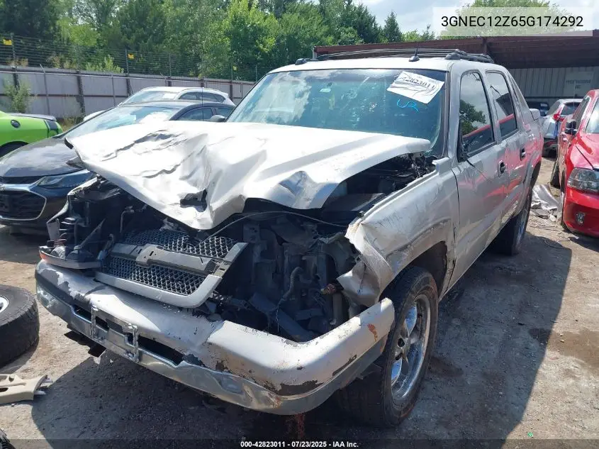 2005 Chevrolet Avalanche 1500 Ls VIN: 3GNEC12Z65G174292 Lot: 42823011