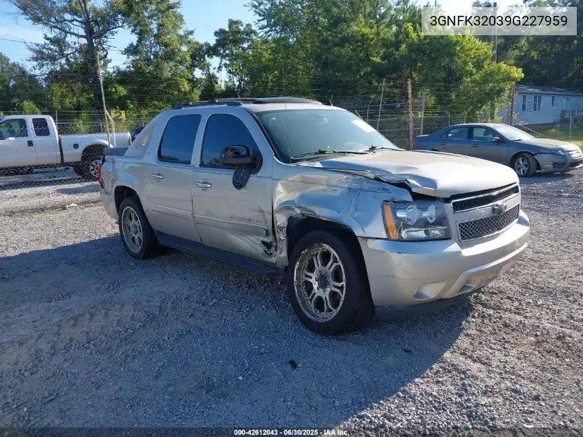 2009 Chevrolet Avalanche K1500 Ltz VIN: 3GNFK32039G227959 Lot: 42612043