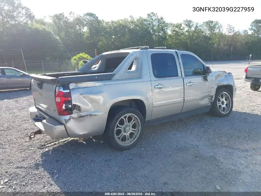 2009 Chevrolet Avalanche K1500 Ltz VIN: 3GNFK32039G227959 Lot: 42612043