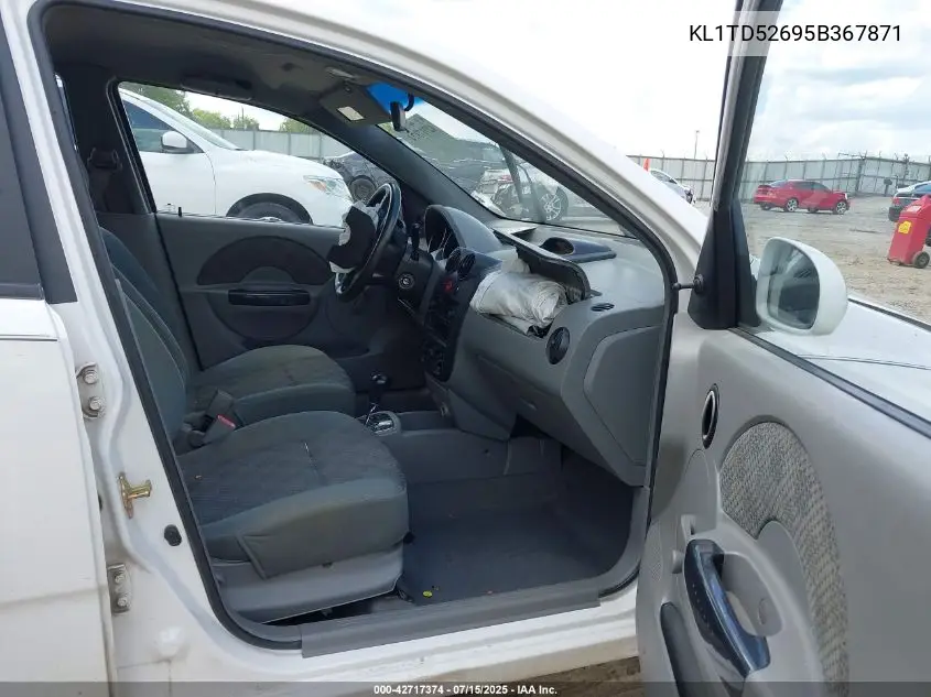 2005 Chevrolet Aveo Ls VIN: KL1TD52695B367871 Lot: 42717374