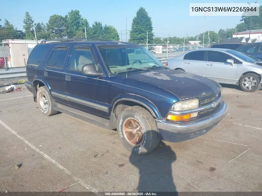 1998 Chevrolet Blazer Lt VIN: 1GNCS13W6W2265944 Lot: 42605580