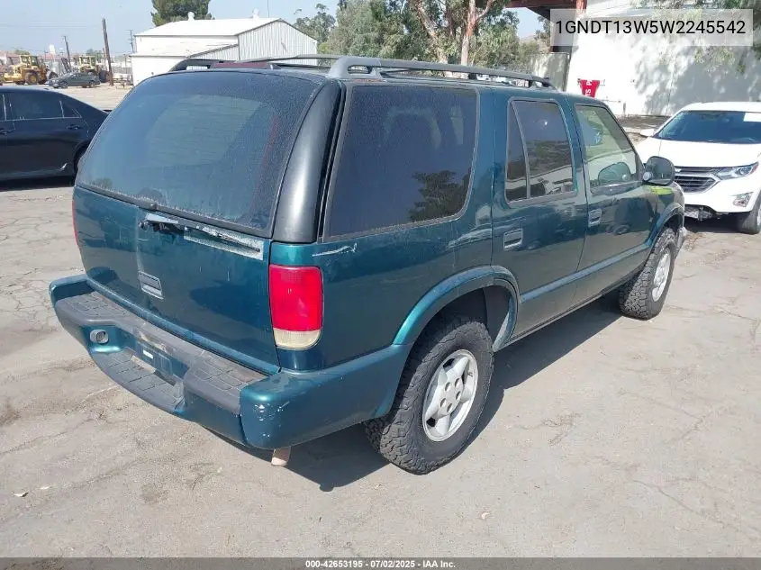 1998 Chevrolet Blazer VIN: 1GNDT13W5W2245542 Lot: 42653195