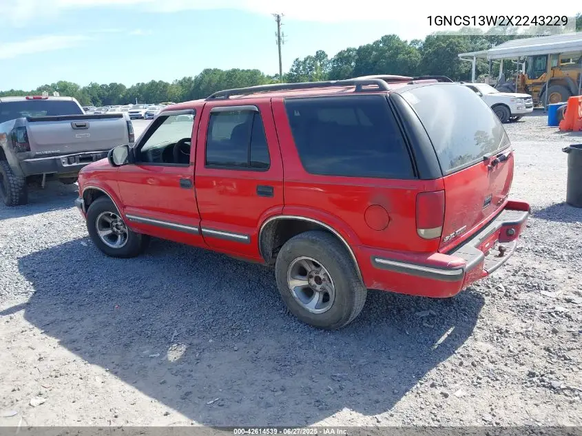 1999 Chevrolet Blazer Ls VIN: 1GNCS13W2X2243229 Lot: 42614539