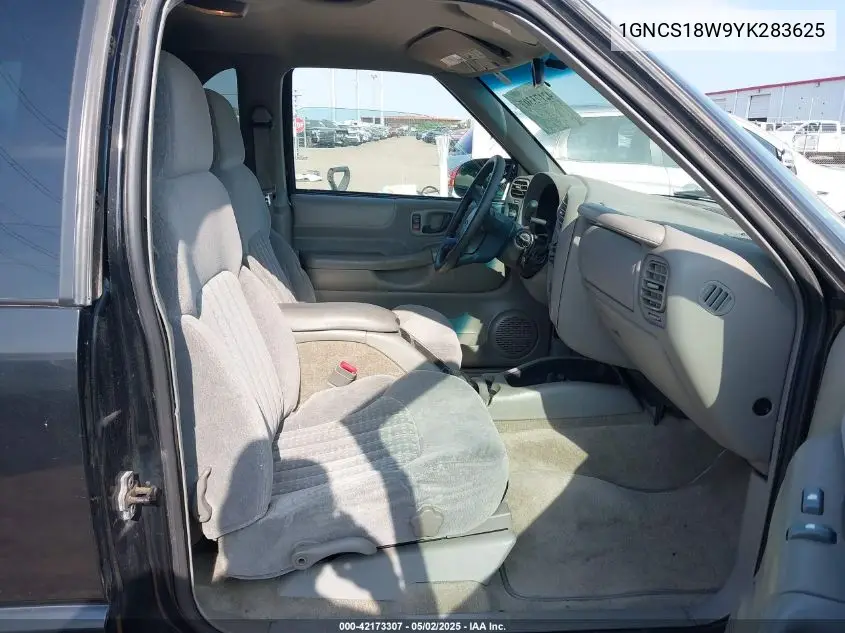 2000 Chevrolet Blazer Ls VIN: 1GNCS18W9YK283625 Lot: 42173307