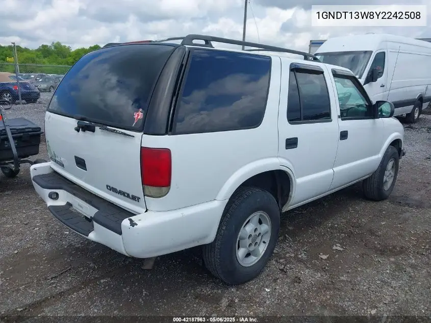 2000 Chevrolet Blazer Ls VIN: 1GNDT13W8Y2242508 Lot: 42187963