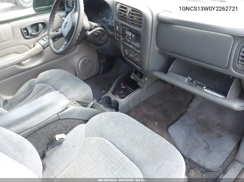 2000 Chevrolet Blazer Ls VIN: 1GNCS13W0Y2262721 Lot: 42538224