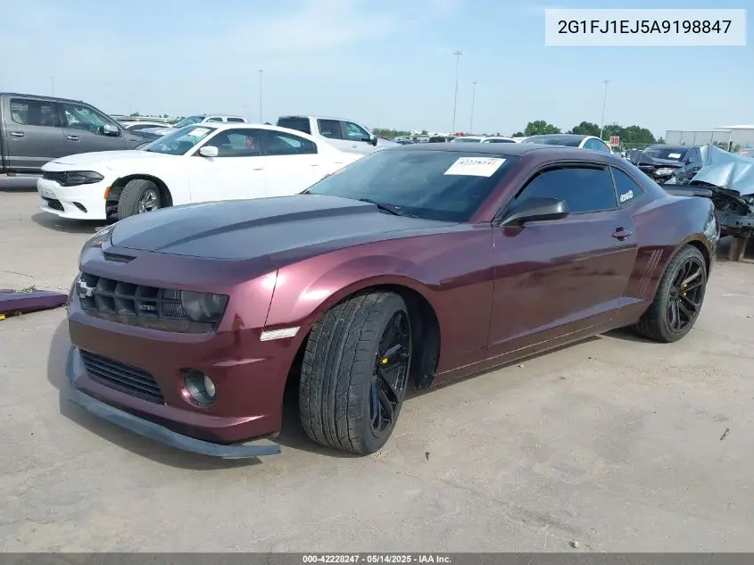 2010 Chevrolet Camaro 1Ss VIN: 2G1FJ1EJ5A9198847 Lot: 42228247
