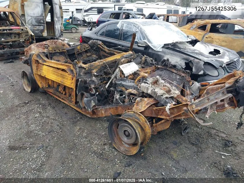 1975 Chevrolet Corvette VIN: 1267J55425306 Lot: 41261651