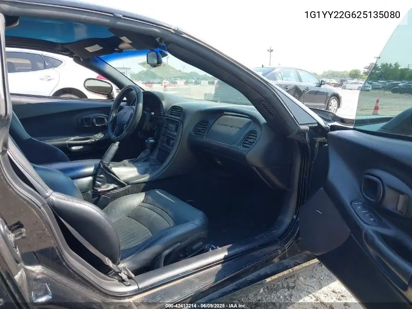 2002 Chevrolet Corvette VIN: 1G1YY22G625135080 Lot: 42413214