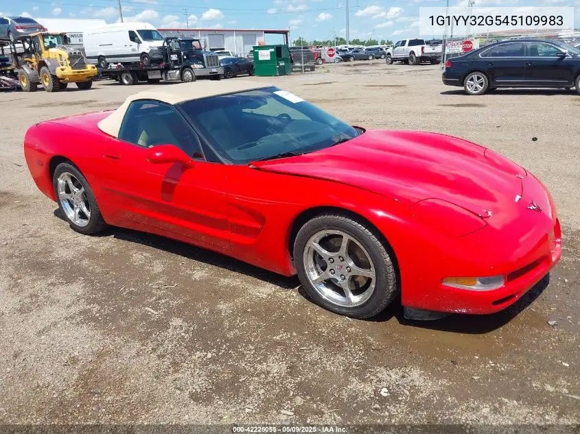 2004 Chevrolet Corvette VIN: 1G1YY32G545109983 Lot: 42225055