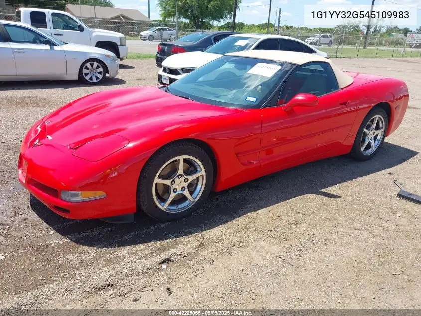2004 Chevrolet Corvette VIN: 1G1YY32G545109983 Lot: 42225055