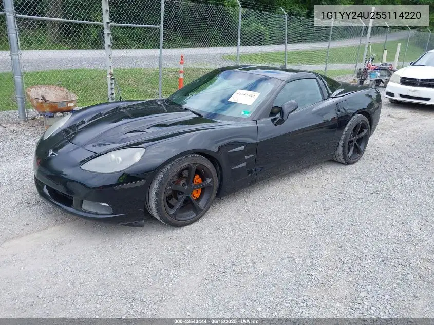 2005 Chevrolet Corvette VIN: 1G1YY24U255114220 Lot: 42543444