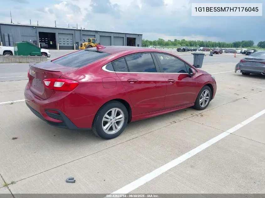 2017 Chevrolet Cruze Lt Auto VIN: 1G1BE5SM7H7176045 Lot: 42623754